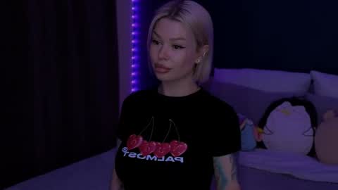 Alexa Mason online show from May 2, 10:59 pm