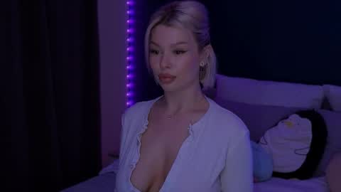 Alexa Mason online show from May 6, 11:21 pm