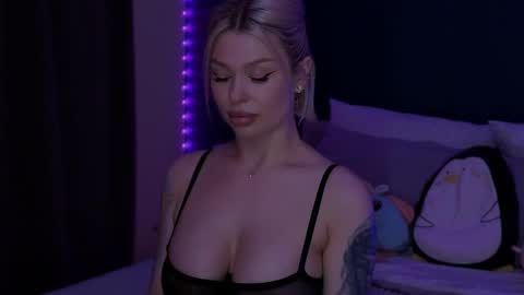Alexa Mason online show from May 10, 12:27 am