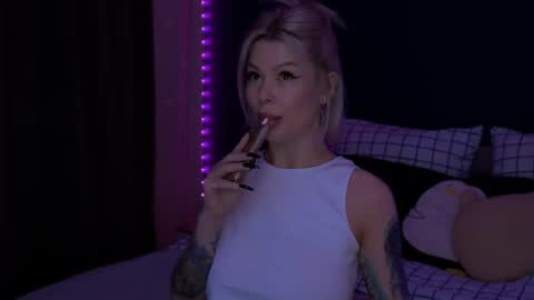 Alexa Mason online show from June 10, 2:56 am