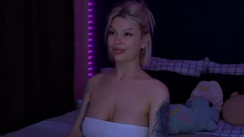 Alexa Mason online show from June 22, 3:25 am