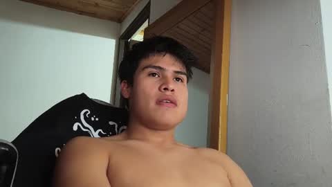 Snapshot of alexander_cd1 chatting on June 8, 4:40 pm ALEX CD online show from June 8, 4:40 pm