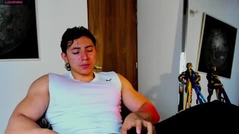 Alex online show from June 18, 11:53 pm
