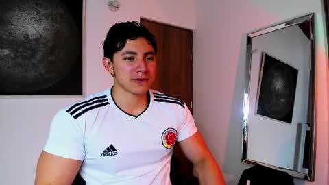 Alex online show from August 1, 1:38 am