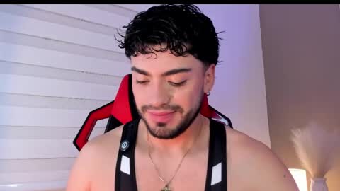 Alexander Diaz online show from April 18, 2:21 pm