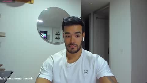 Onlyfansalexmartinezwb  Instagram alexwbmartinez  Twitter martinezcb937 online show from July 19, 12:36 am