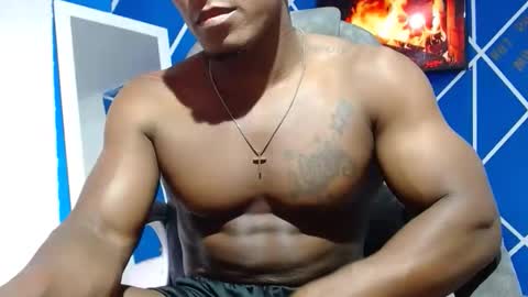 Snapshot of alexander_megan chatting on November 30, 12:42 pm alexander online show from November 30, 12:42 pm