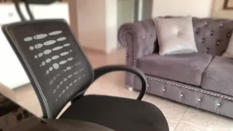 Snapshot of alexandergrey760886 chatting on June 4, 12:55 pm alexander grey online show from June 4, 12:55 pm