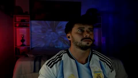 Alexander Jaz online show from December 21, 11:34 pm