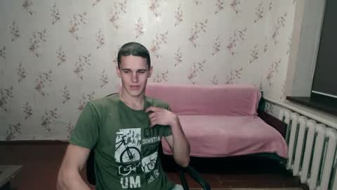 alexanderstrongs online show from December 12, 6:42 pm