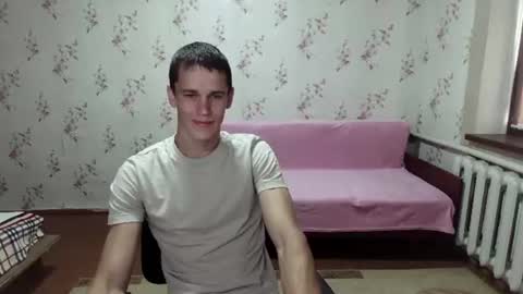 Snapshot of alexanderstrongs chatting on July 18, 9:24 am alexanderstrongs online show from July 18, 9:24 am