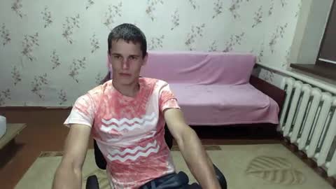 Snapshot of alexanderstrongs chatting on July 23, 7:12 pm alexanderstrongs online show from July 23, 7:12 pm