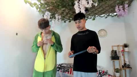 chicos hot online show from October 26, 2:12 pm