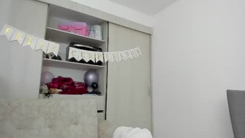 I am Alexandra online show from June 30, 3:51 am