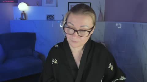 Alexandra online show from January 4, 1:52 am