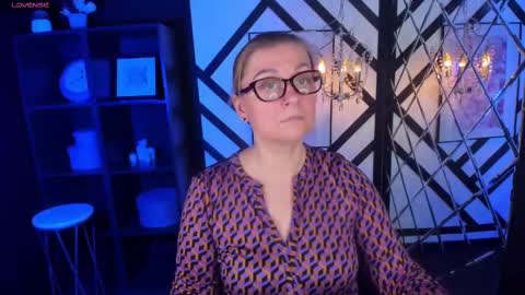 Alexandra online show from March 3, 1:42 pm