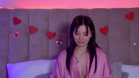 AlexandraBloom online show from February 13, 5:37 am