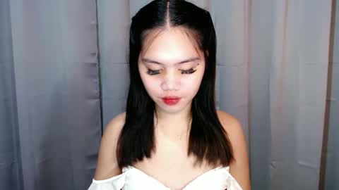 Andrea online show from June 7, 10:35 pm