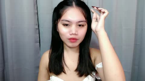 Andrea online show from June 12, 9:57 pm