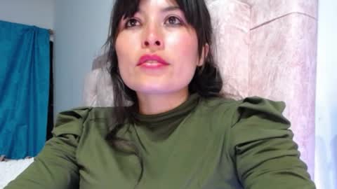 alexandrasaen online show from January 7, 1:52 am