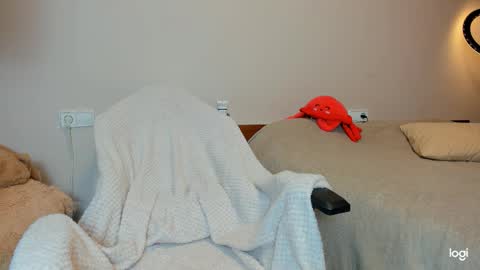 Snapshot of alexarayjoel chatting on March 27, 8:26 am Alexa online show from March 27, 8:26 am