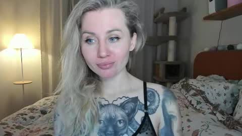 Snapshot of alexarush chatting on February 20, 5:35 pm alexarush online show from February 20, 5:35 pm