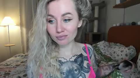 Snapshot of alexarush chatting on March 5, 5:42 pm alexarush online show from March 5, 5:42 pm