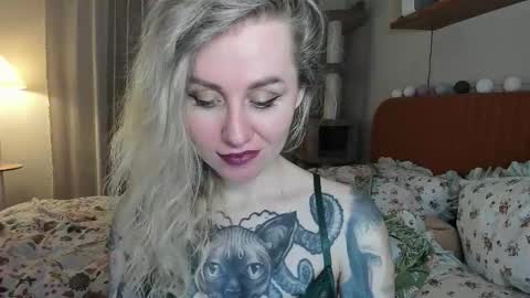 Snapshot of alexarush chatting on March 6, 5:42 pm alexarush online show from March 6, 5:42 pm