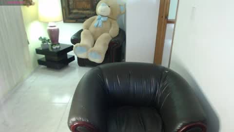 Snapshot of alexatai chatting on June 13, 11:24 pm alexatai online show from June 13, 11:24 pm
