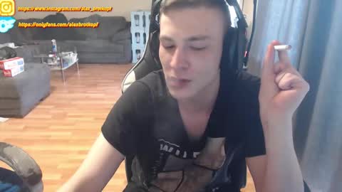 Alex online show from October 1, 2:12 pm