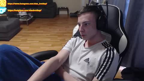 Alex online show from October 11, 2:15 pm