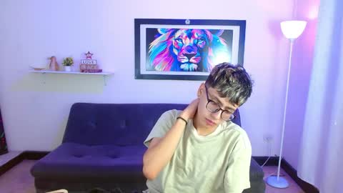 alex online show from March 30, 1:34 pm