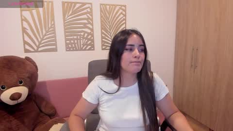 Snapshot of alexeii_grey chatting on December 19, 3:29 am alexeii_grey online show from December 19, 3:29 am