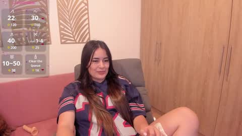 Snapshot of alexeii_grey chatting on January 24, 12:31 am alexeii_grey online show from January 24, 12:31 am