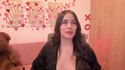 Snapshot of alexeii_grey chatting on February 15, 3:42 am alexeii_grey online show from February 15, 3:42 am