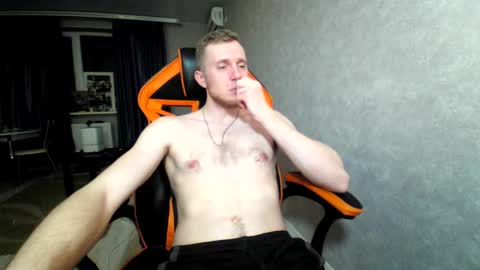 Alex online show from March 6, 8:37 pm