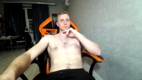 Alex online show from January 8, 7:38 pm