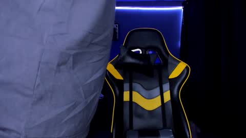 Snapshot of alexgiraldo__ chatting on September 15, 10:59 am alexgiraldo__ online show from September 15, 10:59 am