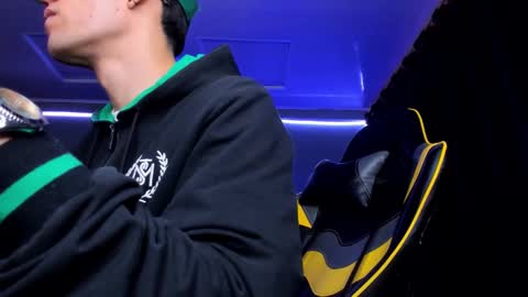 Snapshot of alexgiraldo__ chatting on September 29, 12:10 pm alexgiraldo__ online show from September 29, 12:10 pm