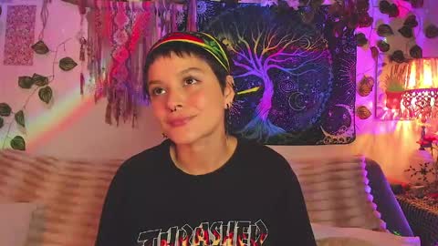 Snapshot of alexiafisher_ chatting on May 4, 11:45 pm Alex online show from May 4, 11:45 pm
