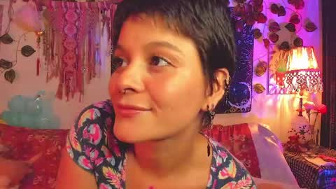 Snapshot of alexiafisher_ chatting on June 6, 2:44 pm Alex online show from June 6, 2:44 pm