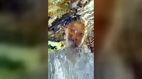 Snapshot of alexiafisher_ chatting on June 18, 5:28 pm Alex online show from June 18, 5:28 pm