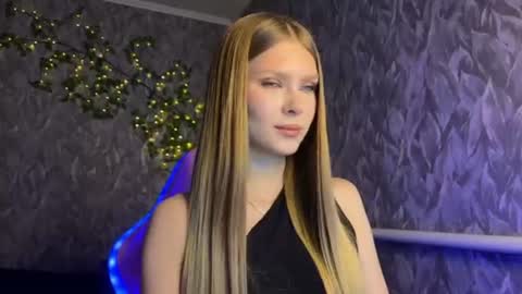 Alexia online show from June 15, 11:23 am