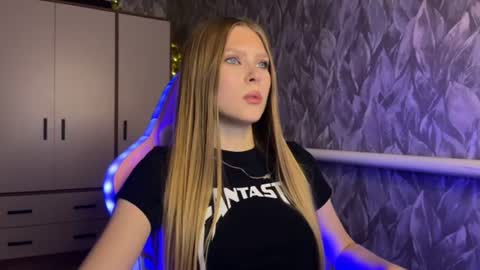 Alexia online show from July 31, 12:59 pm