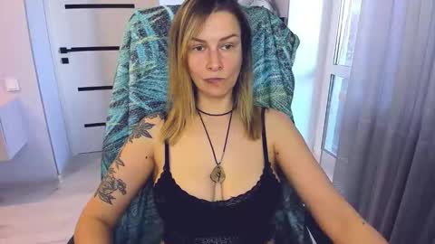Alexia online show from May 22, 8:53 am