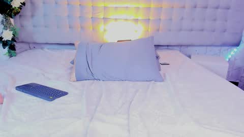 Snapshot of alexiiabrown chatting on March 1, 9:33 am Alexia Brown online show from March 1, 9:33 am