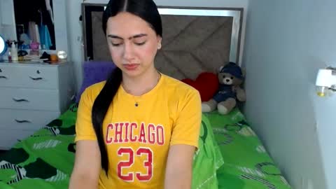 -- ALEXIS -- online show from June 13, 3:59 am