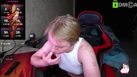 Alexis online show from October 21, 5:46 pm