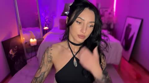 alexisalexxx online show from April 4, 5:54 pm
