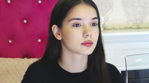 alexisdevine online show from June 24, 4:22 am
